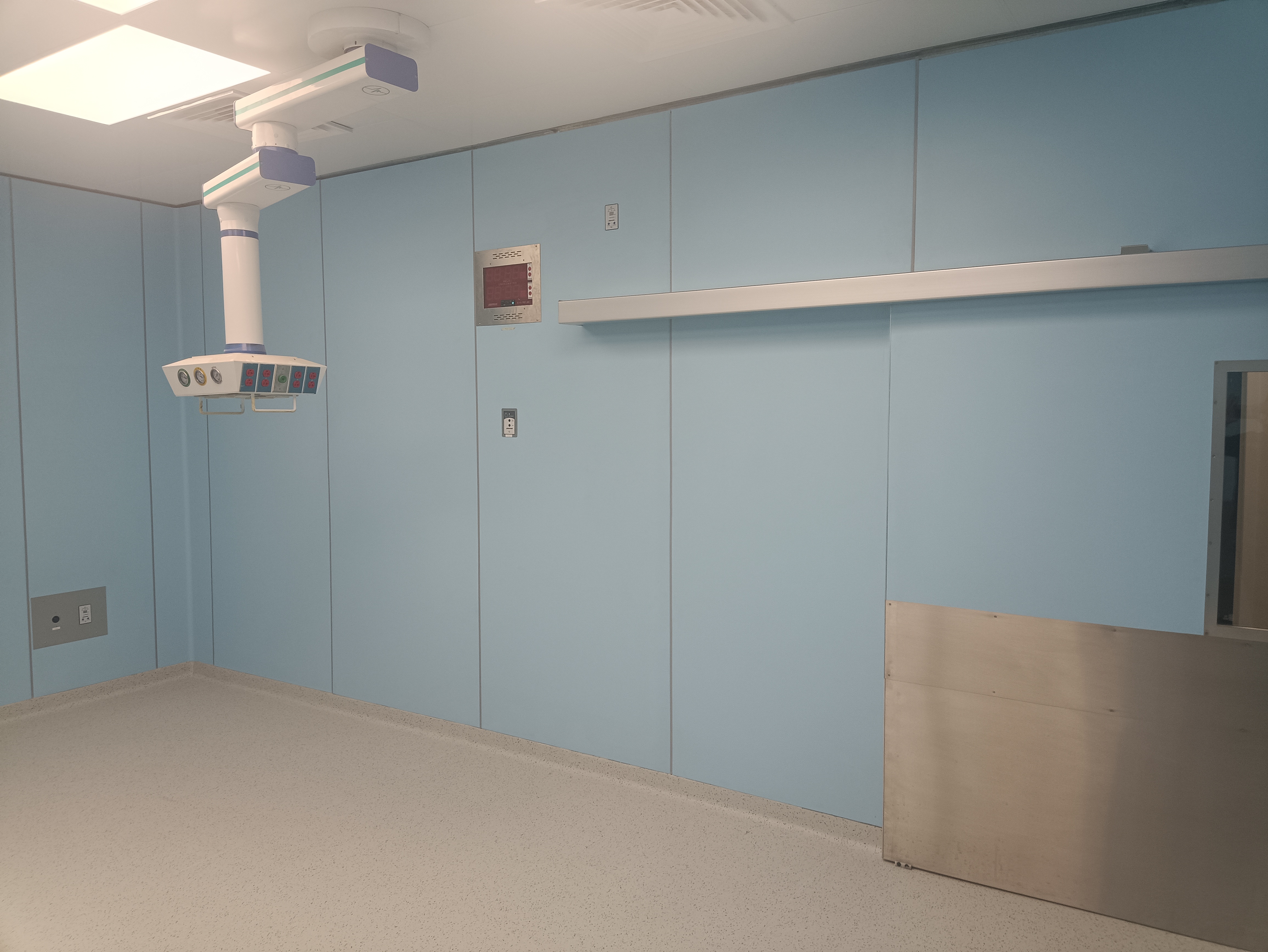 Panel acero inoxidable Hospital SEDENA puerta 7 sistema Confortta